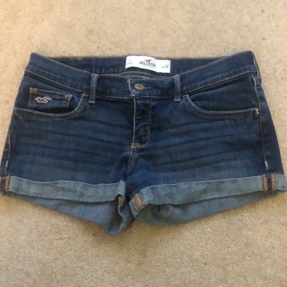 Hollister Pants - HOLLISTER, cuffed jean shorts, size 7, EUC